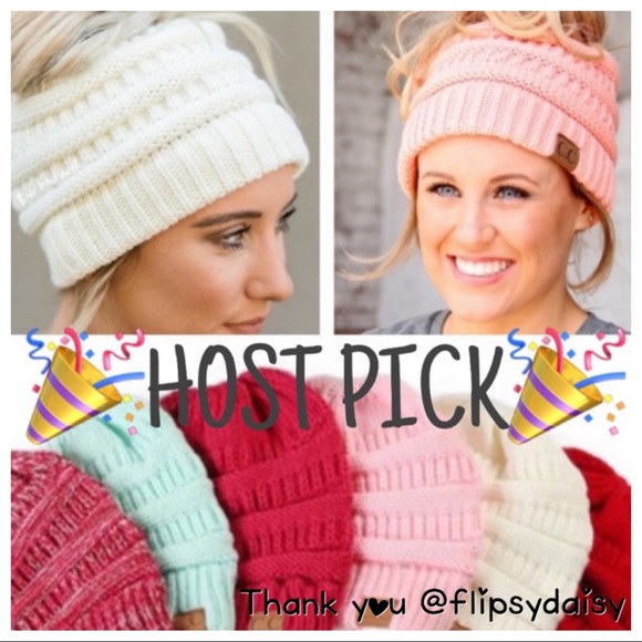 Accessories - 🎉HP🎉5⭐️ Rated CC Messy Bun Beanie